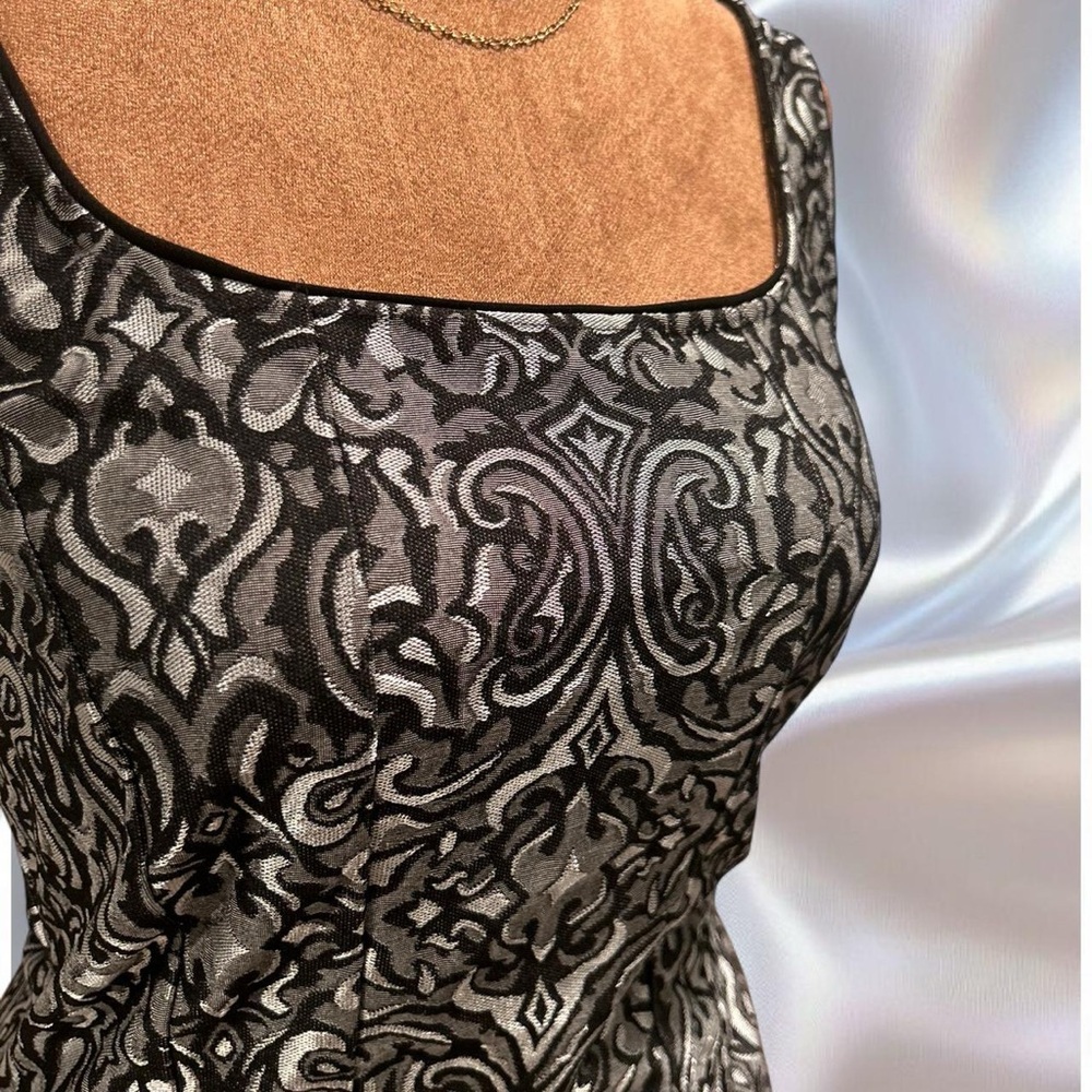 Elegant Black And Gray Patterned Structured Women… - image 3